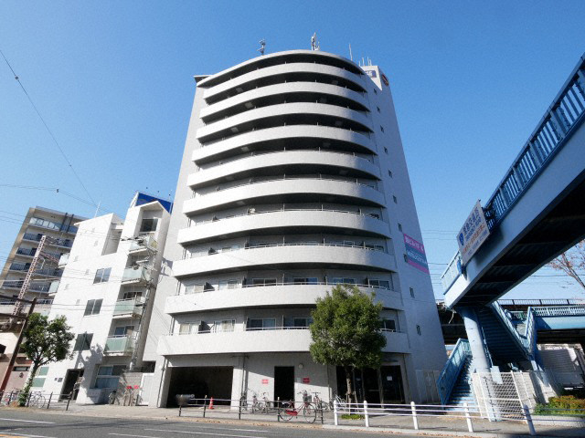 ラナップスクエア新福島の外観