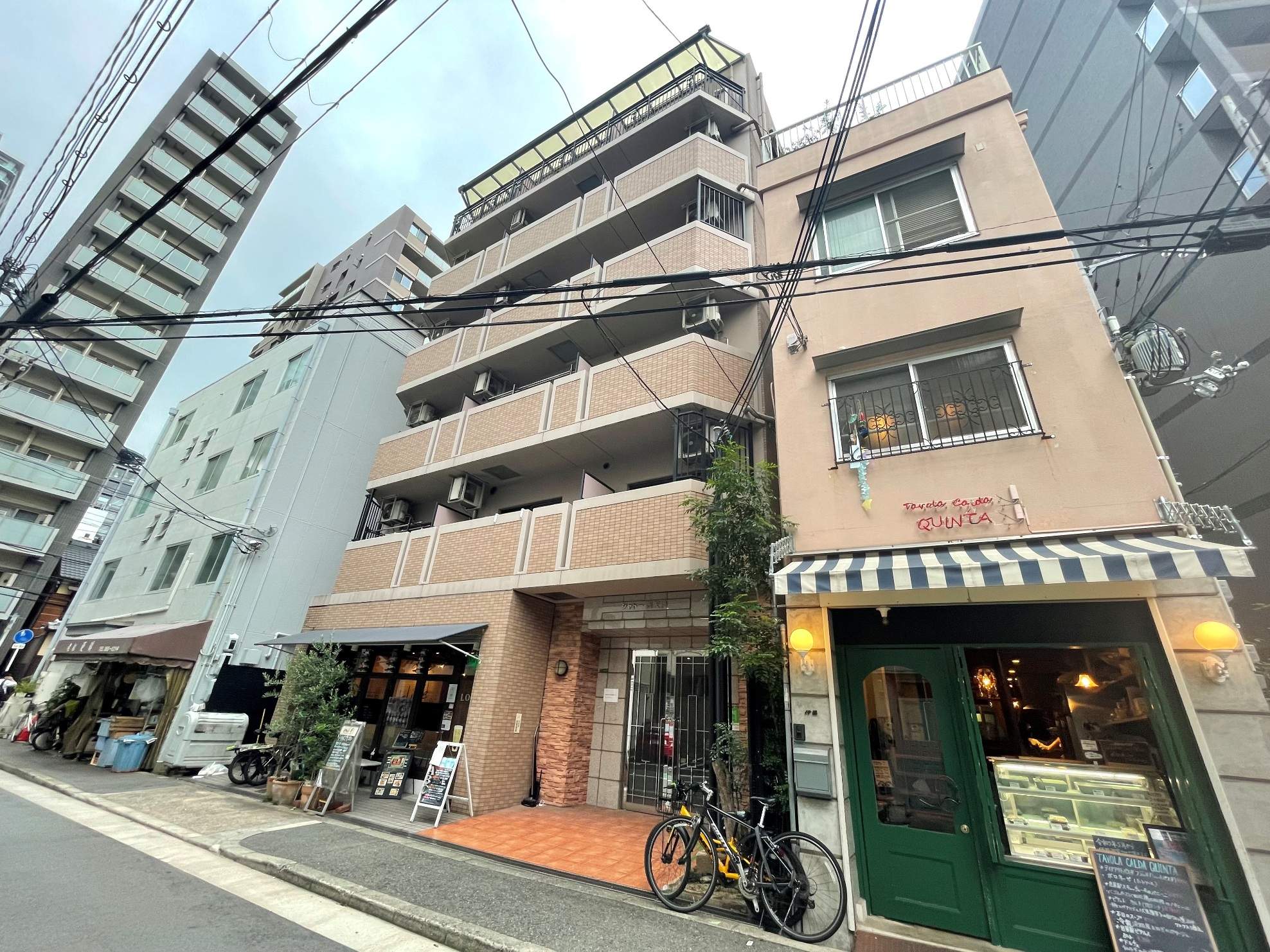 シャトー西天満の外観