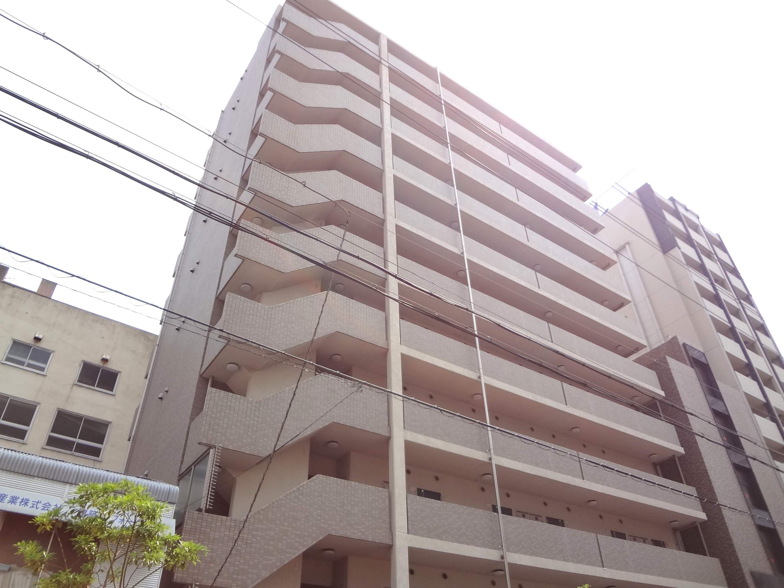 ファミール・リブレ梅田東の外観