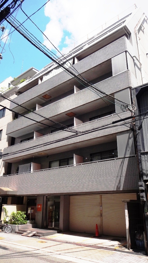 プレステージ天満橋の外観