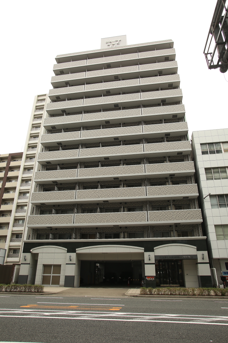 エスリード南森町駅前