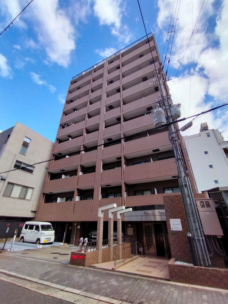 プレサンス天満の外観