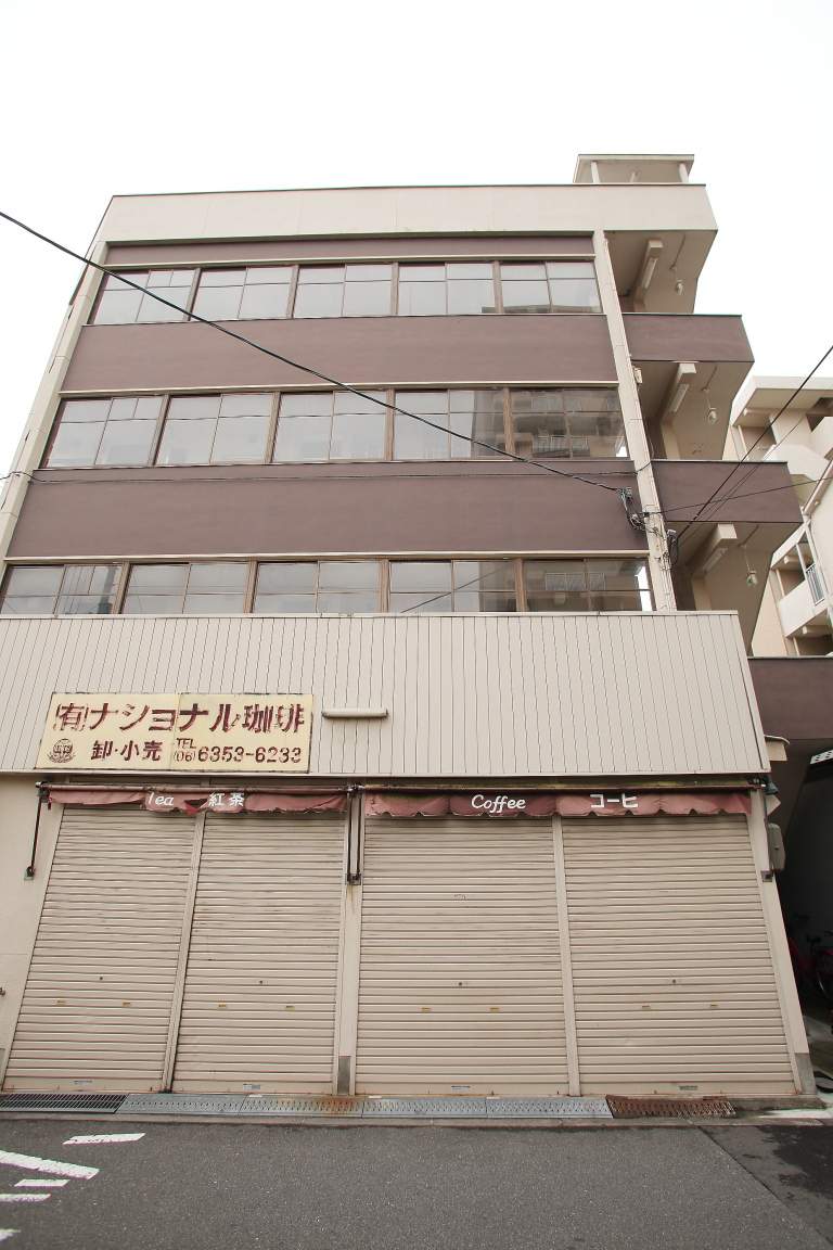 田中マンションの外観