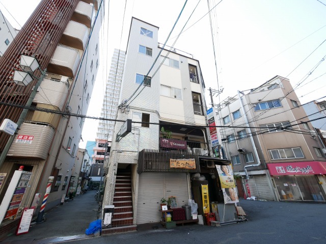 天満パールビルの外観写真