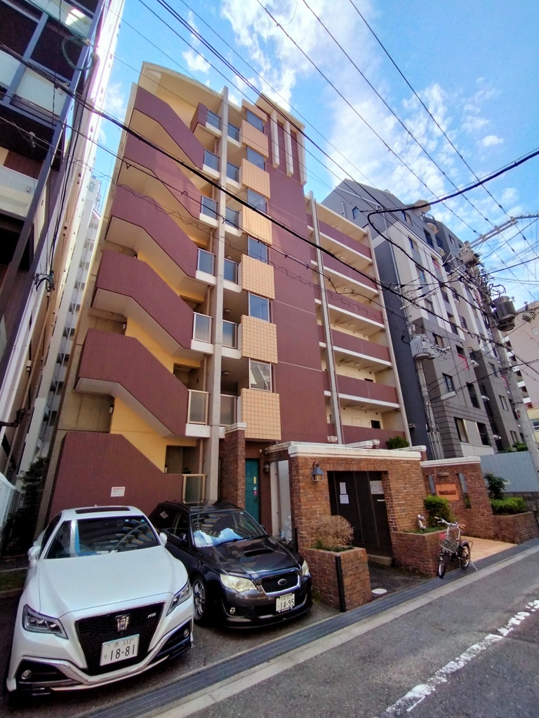 小松・パラッツォ旧源蔵町の外観