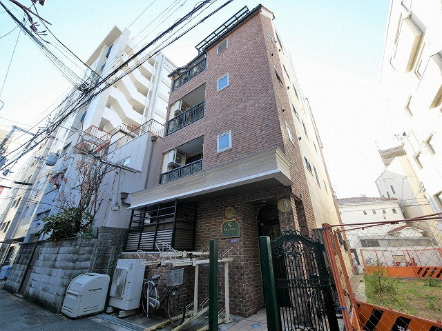ソルイルナ福島の外観