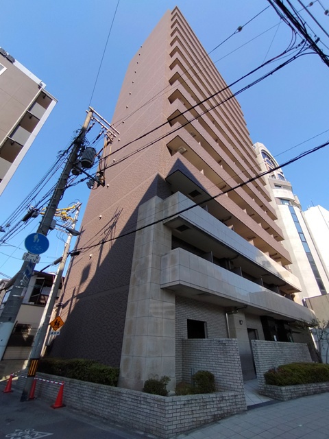 スワンズシティ堂島川の外観
