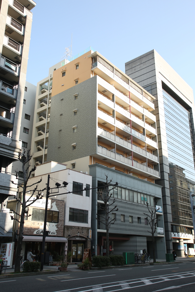 大阪謄写館ビルの外観