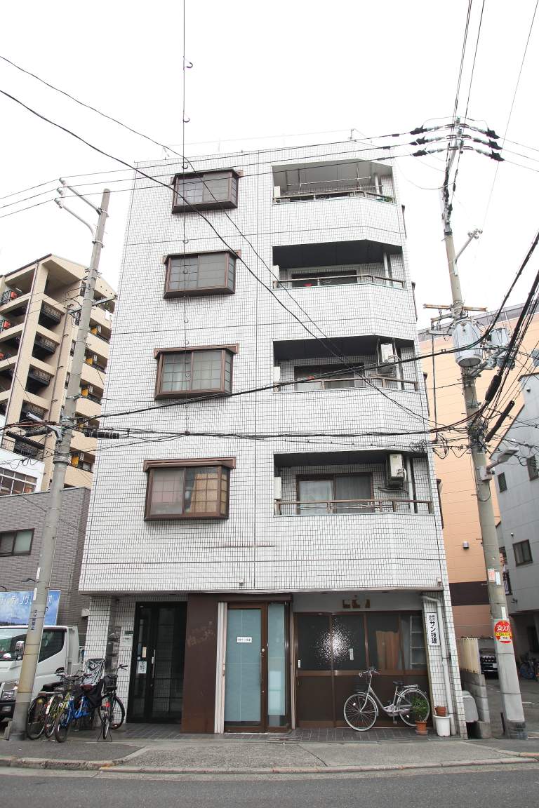 ピア・オークラの外観