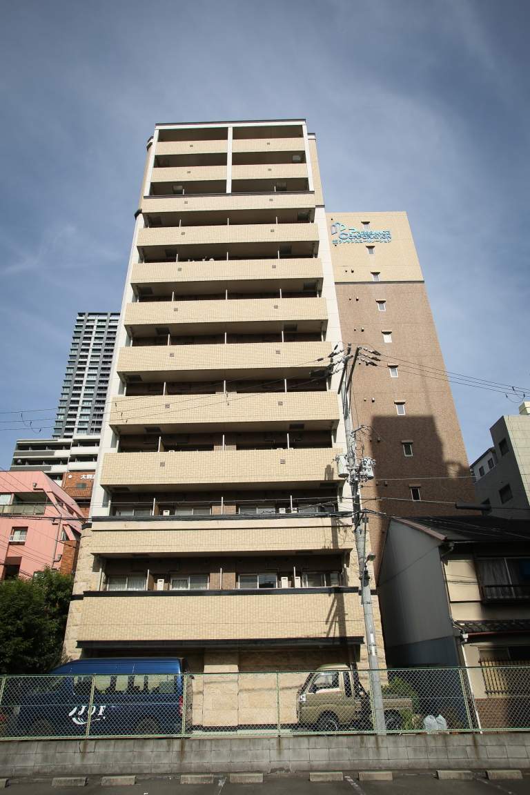 プレサンス梅田ＥＡＳＴの外観