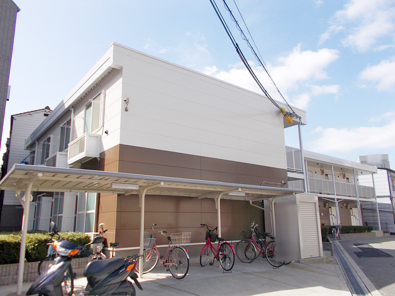 レオパレスグランディオス野田の外観