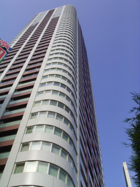ＴＨＥ　ＵＭＥＤＡ　ＴＯＷＥＲ（ザ・梅田タワー）の外観