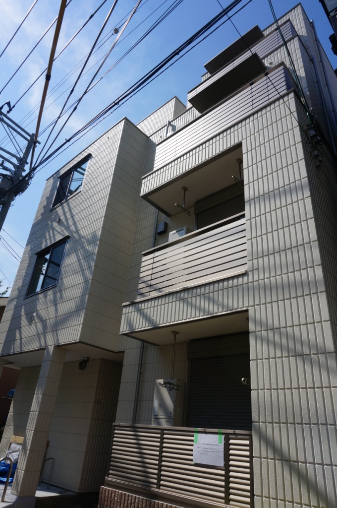 榮マンションの外観