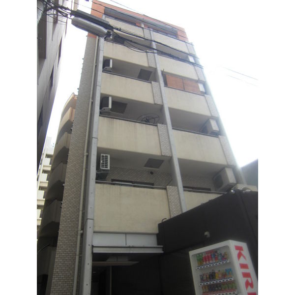 天神橋クイーンの外観