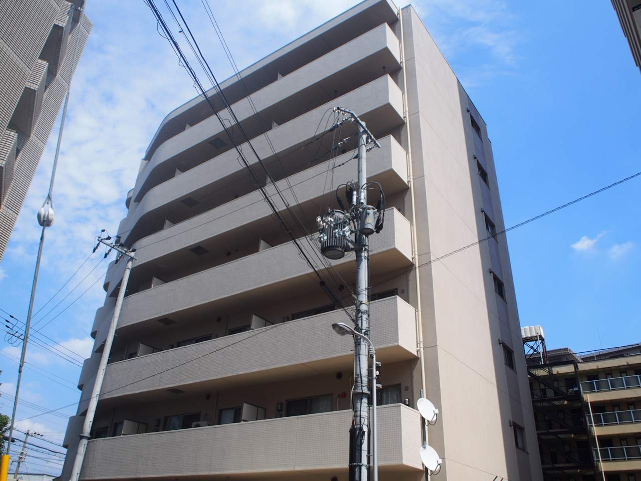 フェビエンローズの外観