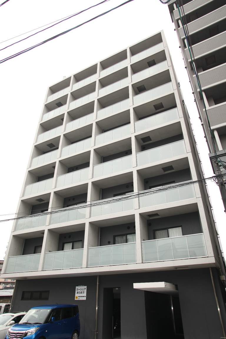 ＡＸＩＳ　ＵＭＥＫＩＴＡの外観