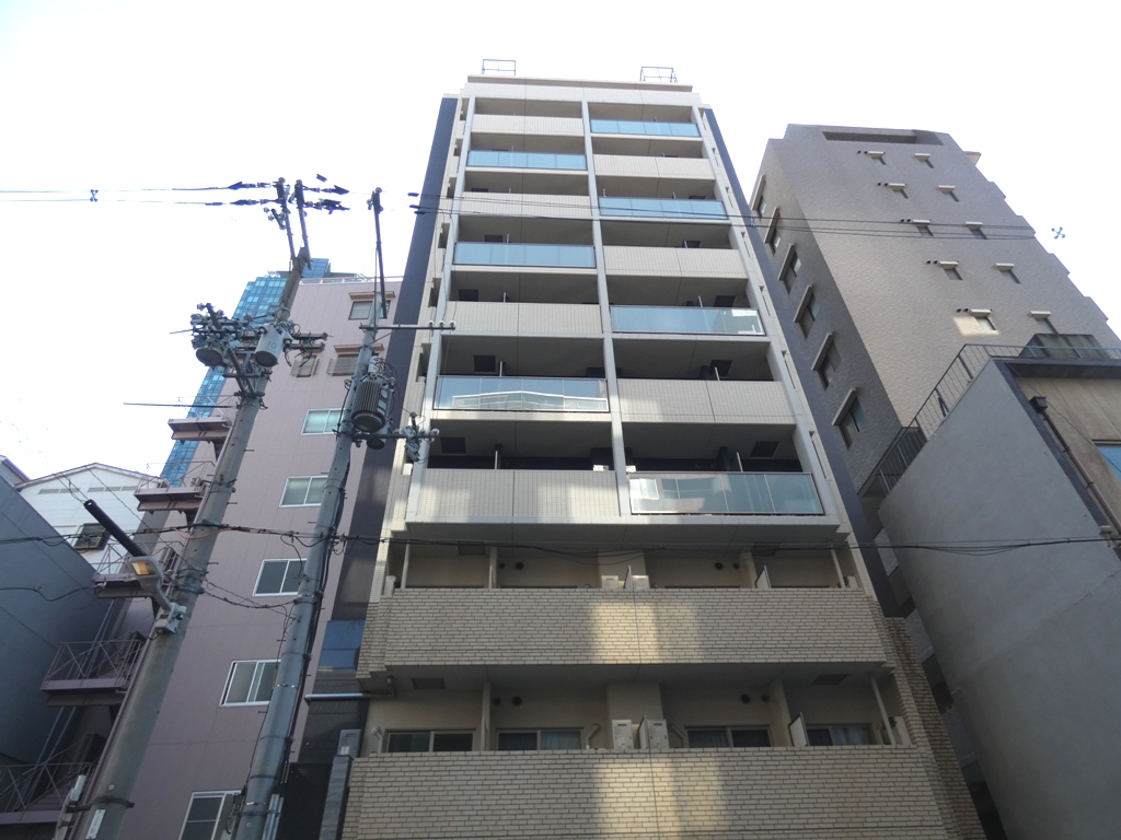 梅田ウエストレジデンスの外観