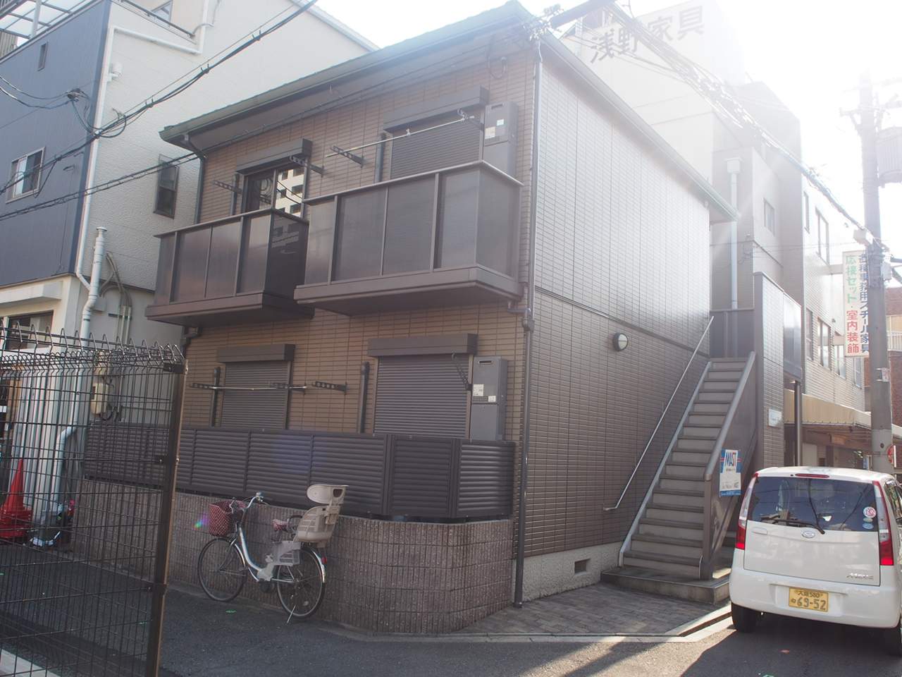 コモドフラッツの外観