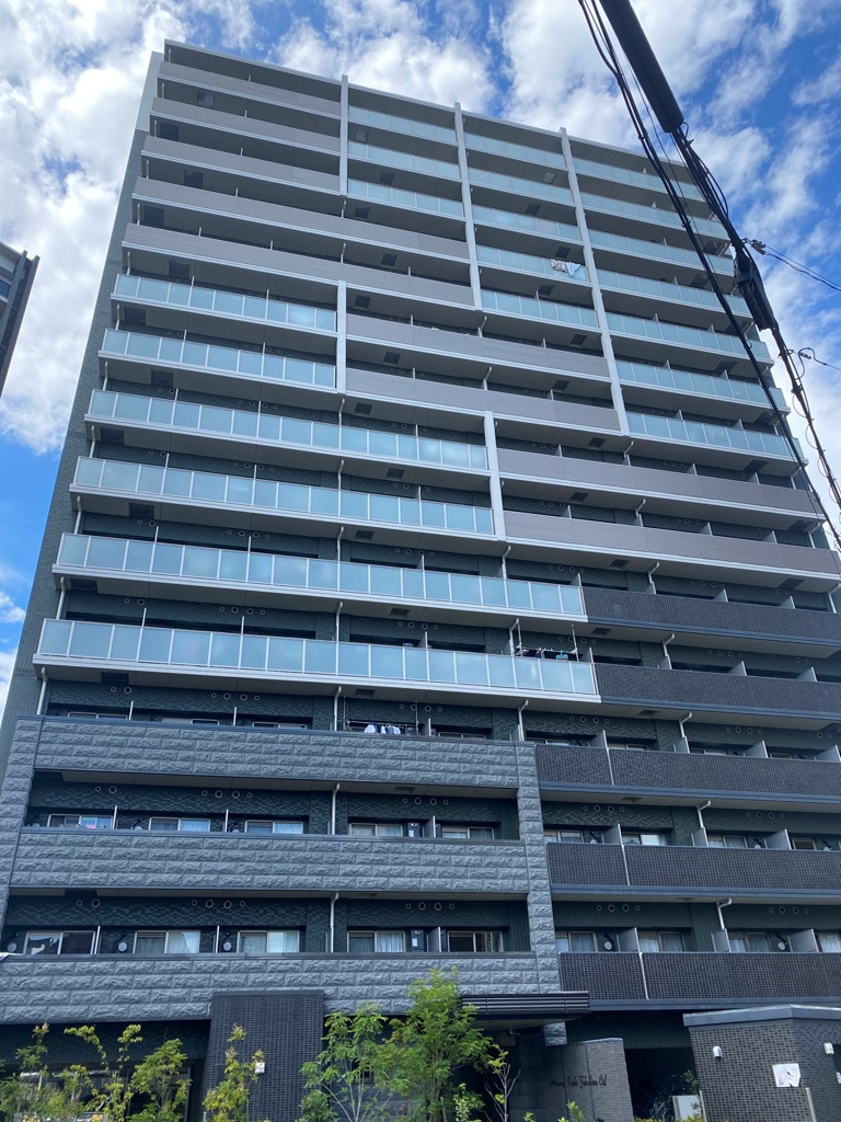 プレサンス大阪福島シエルの外観