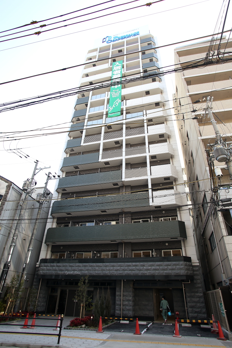 「プレサンス扇町駅前」の外観写真