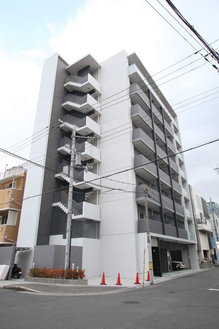 ラルーチェ北梅田の外観
