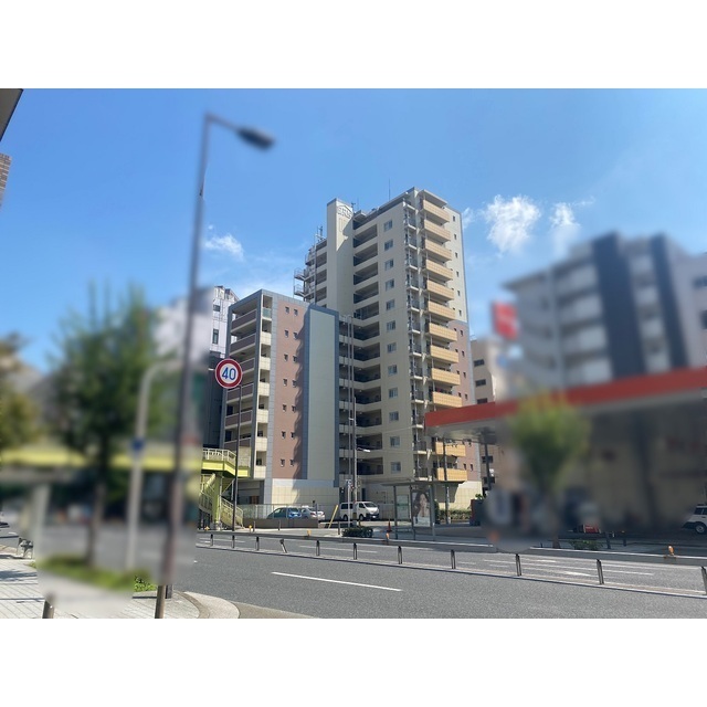 ペルル梅田シティウェストの外観
