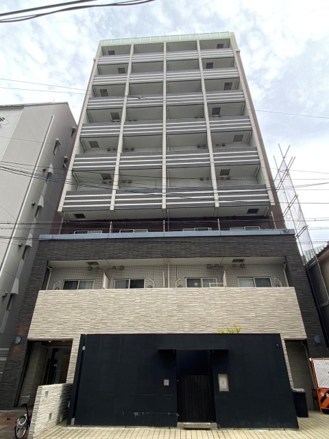 オアシス梅田の外観