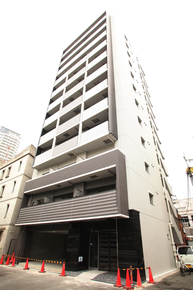 シェリロ神山の外観