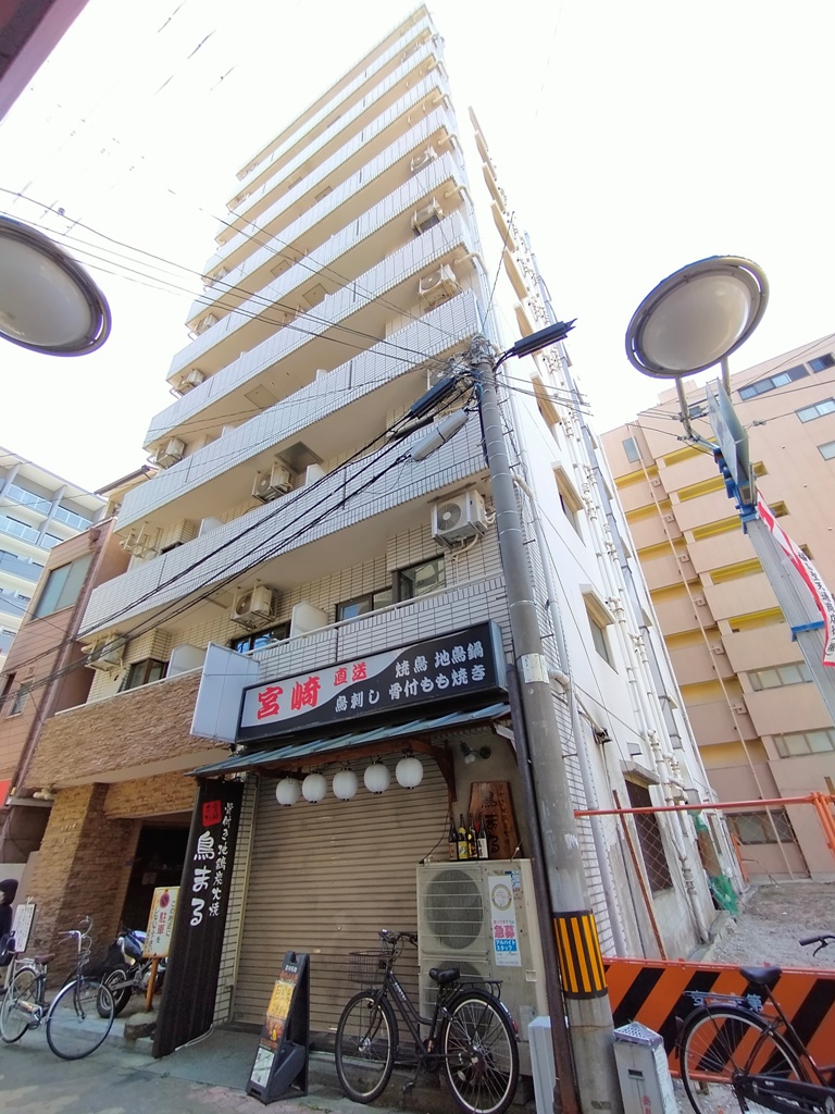 ロイヤルプラザ福島の外観