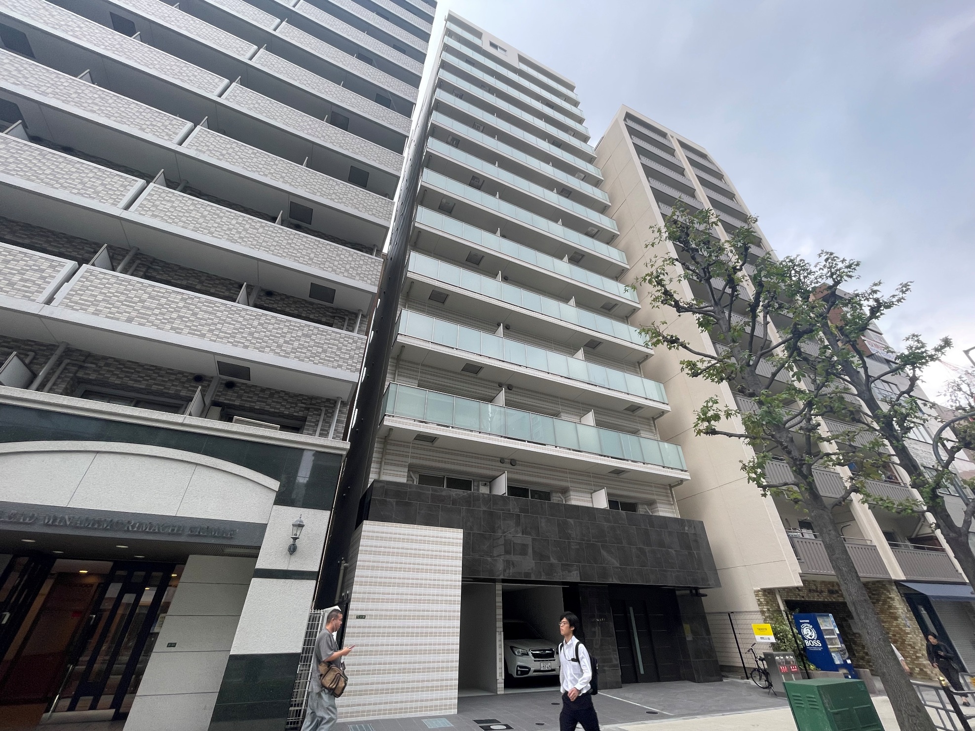セレーノ南森町の外観