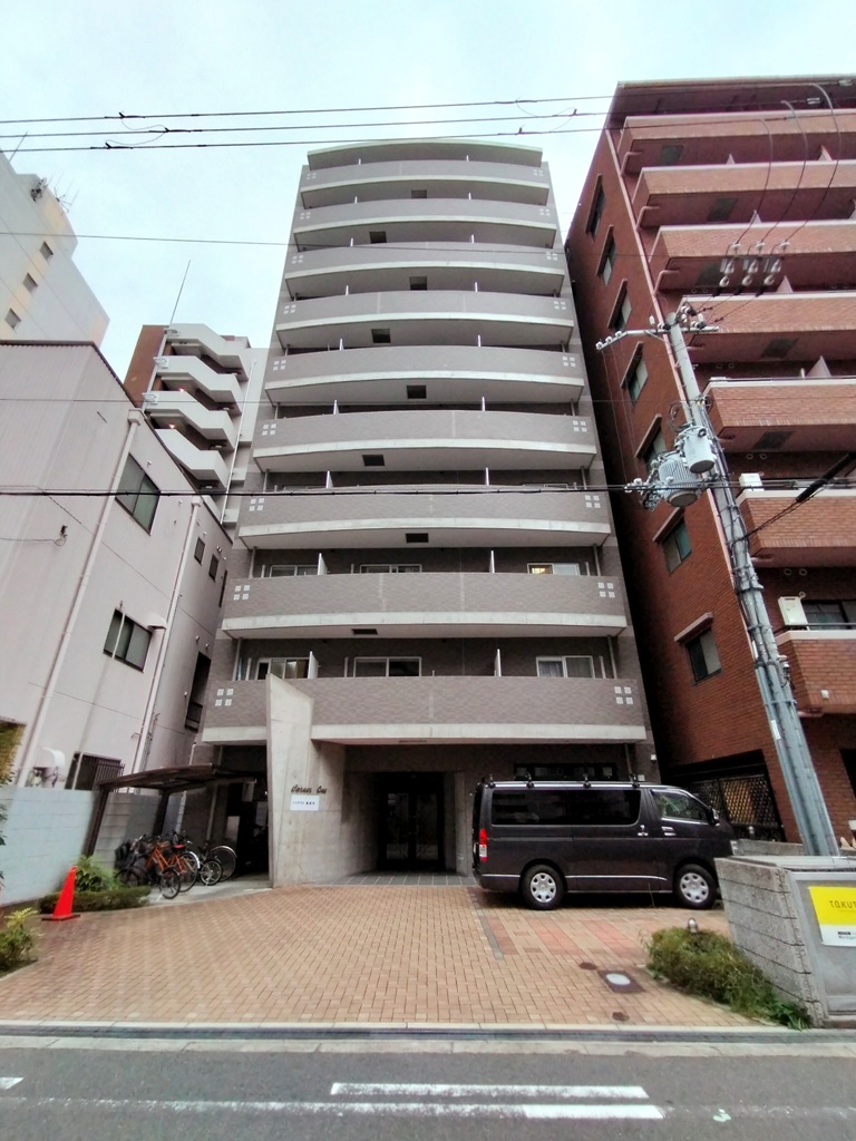 マインズ・コム南森町の外観