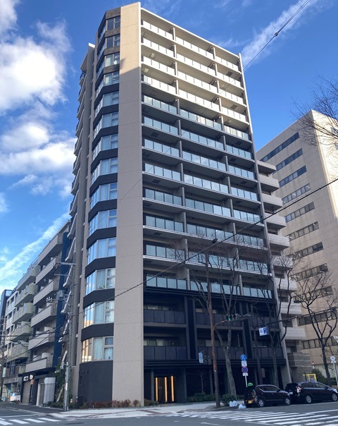 ソルティア東梅田の外観