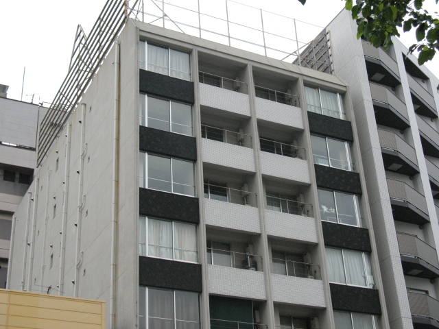 ガレット南森町の外観